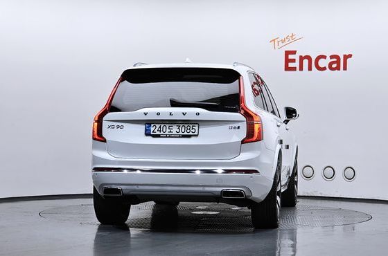 Volvo XC90 B6 Inscription — пробег 86 191 км — фото 4 из 5