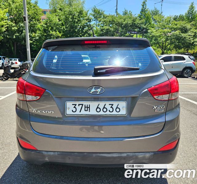 Hyundai Tucson Diesel 2WD X20 Luxury — пробег 216 203 км — фото 5 из 5