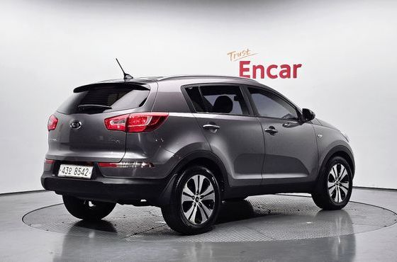 Kia Sportage Diesel 2WD TLX Deluxe — пробег 91 271 км — фото 2 из 5