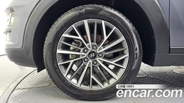Hyundai Tucson из Кореи Encar