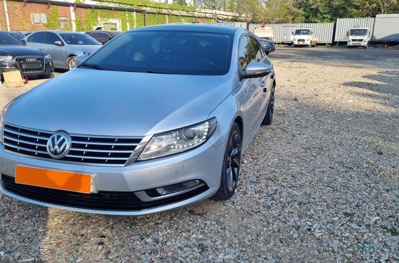 Volkswagen CC 2.0 TDI BlueMotion — пробег 213 270 км — фото 2 из 5