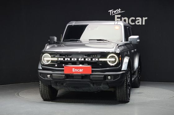 Ford Bronco 2.7 Outer Banks — пробег 71 806 км — фото 3 из 5