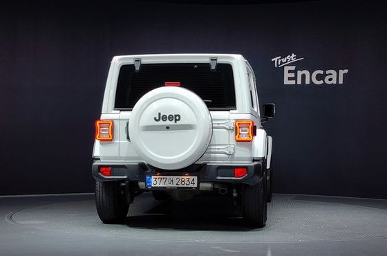 Jeep Wrangler 2.0 Overland Power Top 4Door — пробег 51 357 км — фото 4 из 5