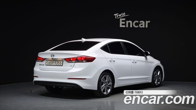 Hyundai AVANTE из Кореи Encar