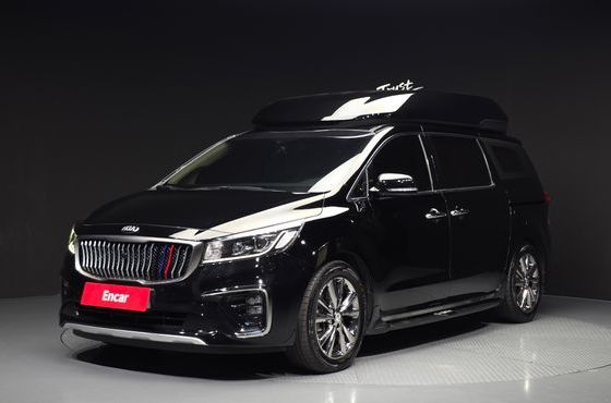 Kia Carnival 9-Seater Hi-Limousine Prestige Hiroof — пробег 106 016 км — фото 1 из 5