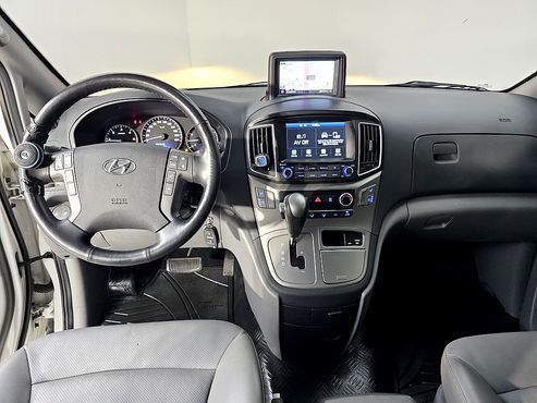 Hyundai Starex Van 5-Seater Modern — пробег 67 280 км — фото 5 из 5
