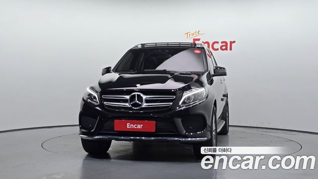 Mercedes-Benz GLE-Class GLE350 d 4MATIC — пробег 74 527 км — фото 3 из 5