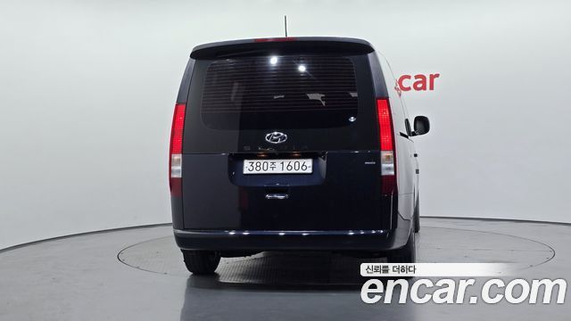 Hyundai Staria из Кореи Encar
