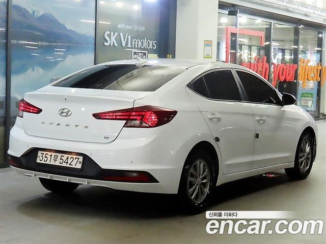 Hyundai AVANTE из Кореи Encar