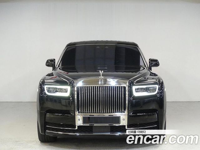 Rolls-Royce Phantom 6.7 V12 — пробег 49 000 км — фото 2 из 5