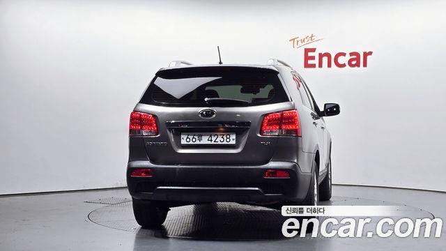 Kia Sorento Diesel 2.0 2WD TLX Premium — пробег 137 963 км — фото 4 из 5