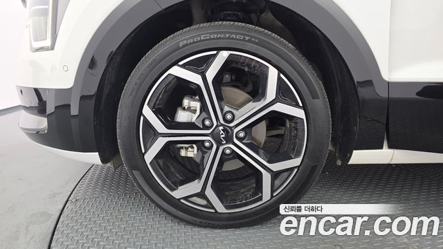 Kia Niro Signature — пробег 20 678 км — фото 5 из 5