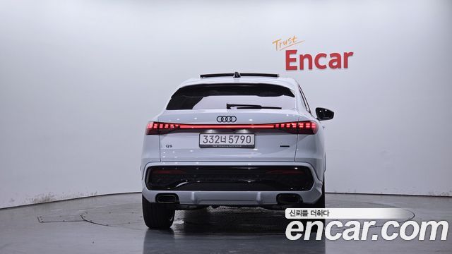 Audi Q5 40 TFSI 콰트로 S Line Sportback — пробег 1 590 км — фото 4 из 5