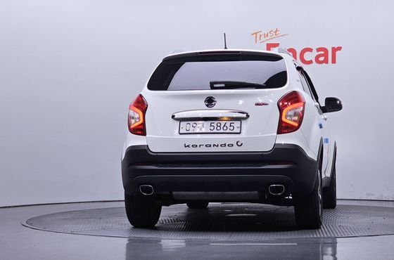 Ssangyong KORANDO 2.2 Extreme 2WD — пробег 93 780 км — фото 4 из 5