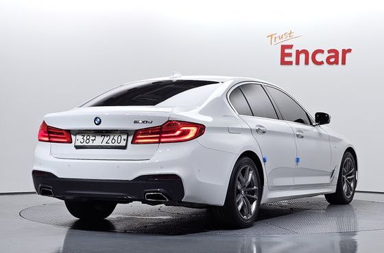 BMW 5-Series 520d M Sport Special Edition — пробег 188 168 км — фото 2 из 5