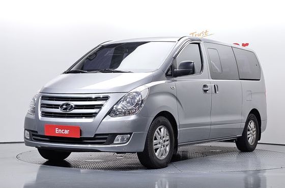 Hyundai Starex 12-Seater Wagon Smart — пробег 176 655 км — фото 1 из 5