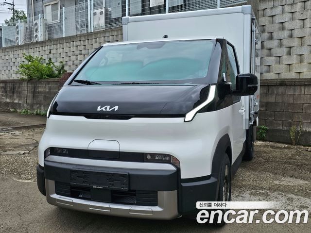 Kia PV5 из Кореи Encar