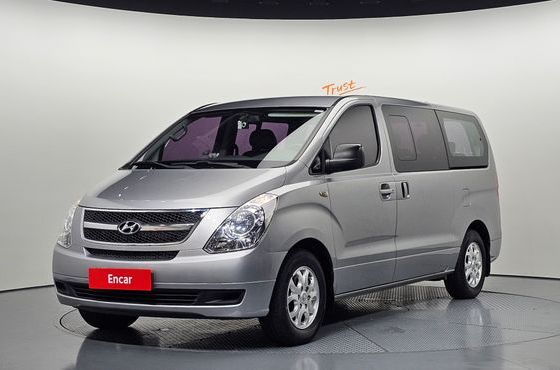 Hyundai Starex 12-Seater Wagon CVX Deluxe — пробег 118 292 км — фото 1 из 5