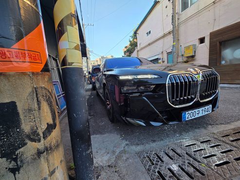 BMW 7-Series 740d xDrive M Sport — пробег 500 км — фото 4 из 5