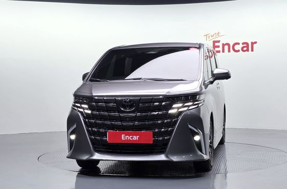 Toyota Alphard 2.5 HEV Executive AWD — пробег 9 613 км — фото 3 из 5