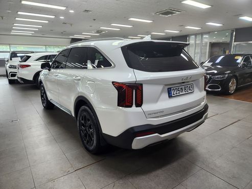 Kia Sorento HEV 1.6 2WD Prestige — пробег 12 888 км — фото 2 из 5