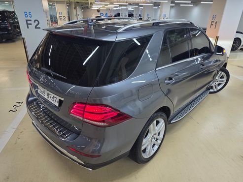 Mercedes-Benz GLE-Class GLE350 d 4MATIC — пробег 56 000 км — фото 4 из 5