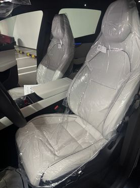 Tesla Model Y L Long Range AWD — пробег 10 км — фото 4 из 5