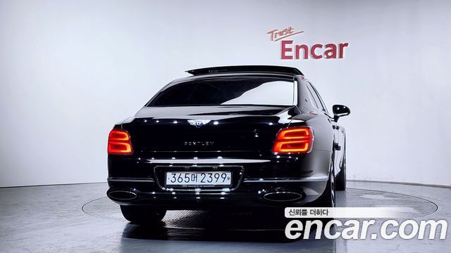 Bentley Flying Spur из Кореи Encar