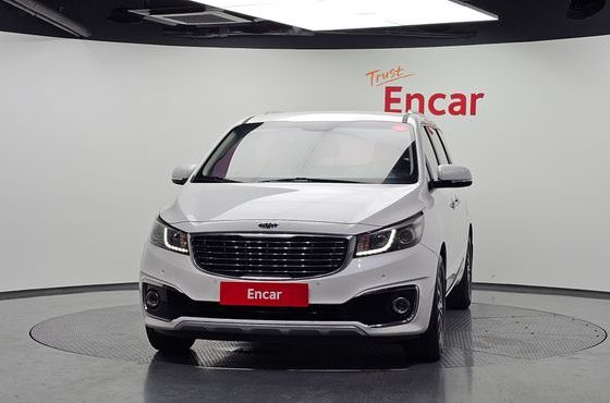 Kia Carnival 9-seater Luxury — пробег 226 626 км — фото 3 из 5
