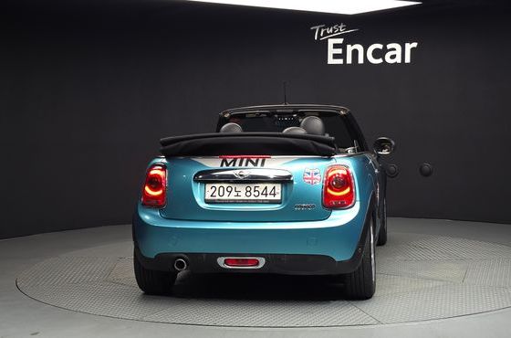 Mini Cooper Convertible Standard 3rd Generation — пробег 142 103 км — фото 4 из 5