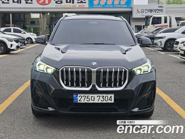 BMW X1 xDrive 20i M Sport — пробег 27 420 км — фото 1 из 5