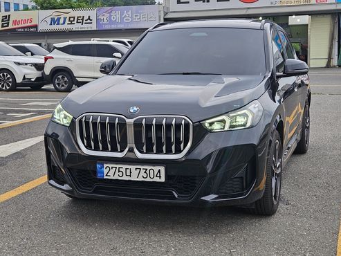 BMW X1 xDrive 20i M Sport — пробег 27 420 км — фото 3 из 5