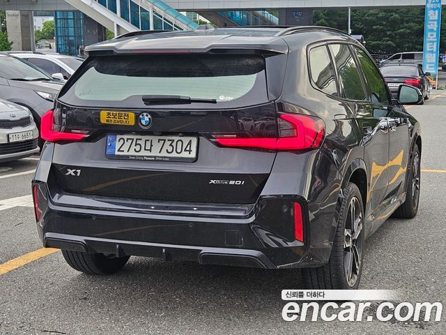 BMW X1 xDrive 20i M Sport — пробег 27 420 км — фото 5 из 5