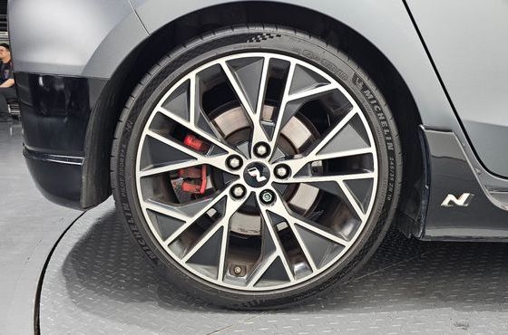 Hyundai Veloster 2.0 N — пробег 114 111 км — фото 5 из 5