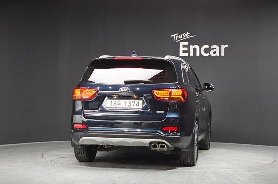 Kia Sorento Diesel 2.0 2WD Prestige — пробег 104 289 км — фото 4 из 5