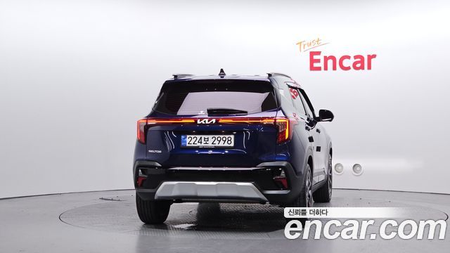 Kia Seltos из Кореи Encar