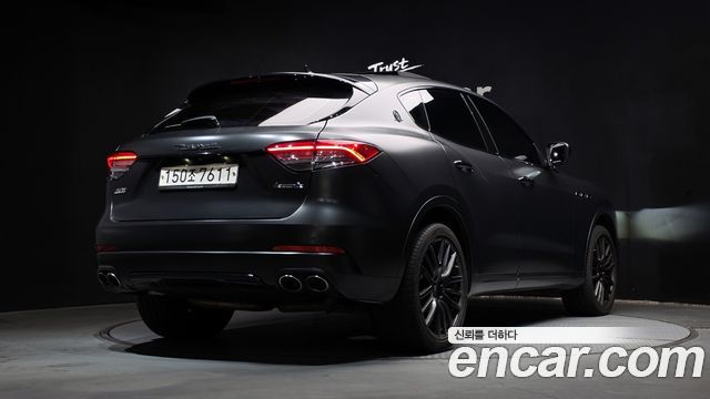 Maserati Levante 3.0 S AWD Luxury — пробег 86 275 км — фото 2 из 5