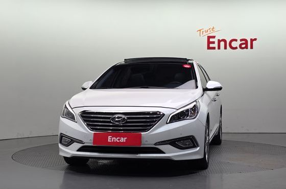 Hyundai Sonata 2.0 Premium — пробег 128 597 км — фото 3 из 5