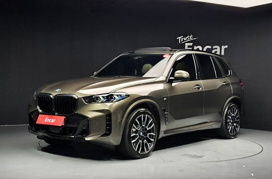 BMW X5 xDrive 40i M Sport — пробег 12 886 км — фото 1 из 5
