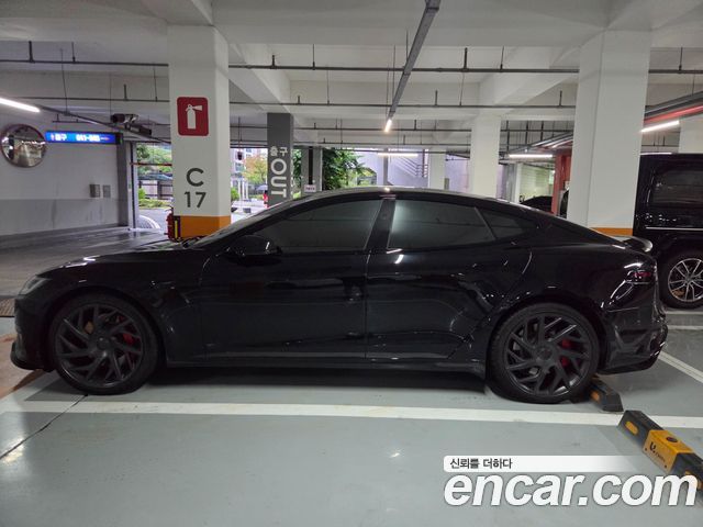 Tesla Model S из Кореи Encar