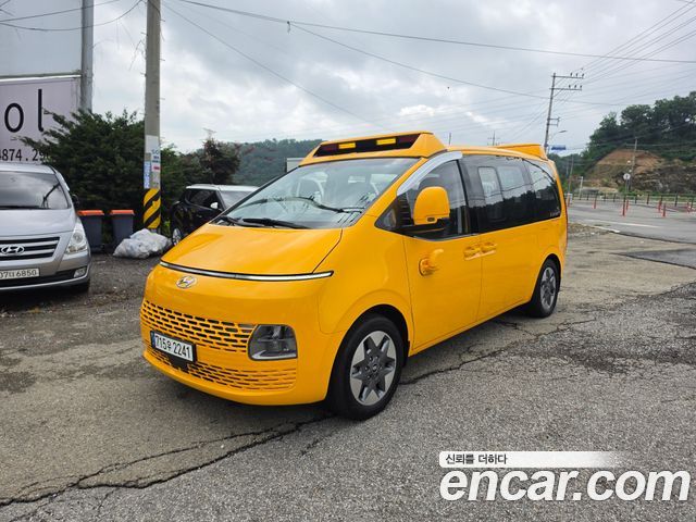 Hyundai Staria из Кореи Encar