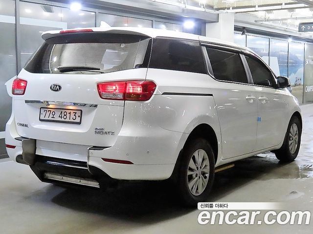 Kia Carnival 6-seater Wheelchair lift — пробег 255 953 км — фото 2 из 5