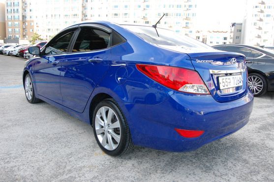 Hyundai Accent 1.6 GDI Top — пробег 130 630 км — фото 4 из 5