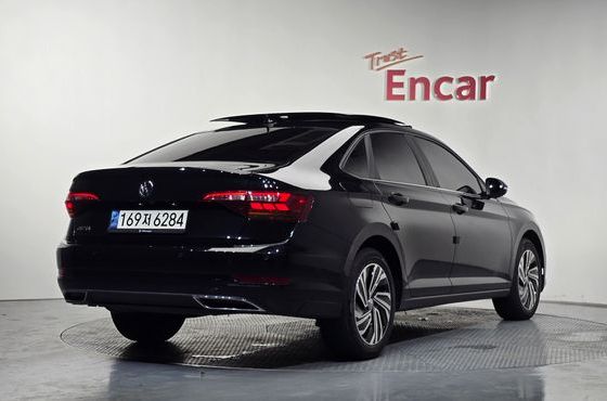 Volkswagen Jetta 1.4 TSI Prestige — пробег 24 558 км — фото 2 из 5