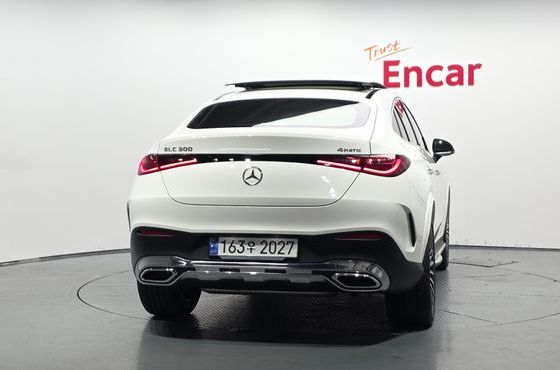Mercedes-Benz GLC-Class GLC300 4MATIC Coupe — пробег 12 354 км — фото 4 из 5