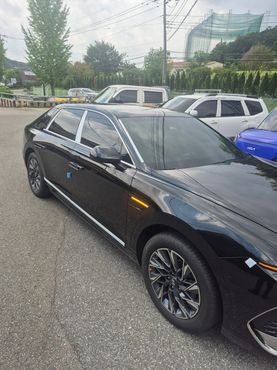 Hyundai Grandeur Premium — пробег 1 000 км — фото 3 из 5