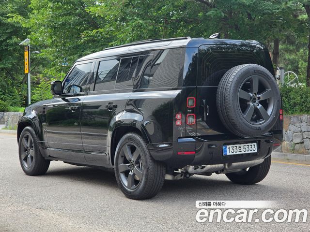 Land Rover Defender 110 D300 HSE — пробег 15 км — фото 2 из 5