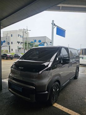 Kia PV5 Cargo Long Long Range Basic — пробег 2 000 км — фото 4 из 5