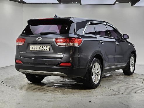 Kia Sorento Diesel 2.0 2WD Luxury — пробег 196 918 км — фото 4 из 5