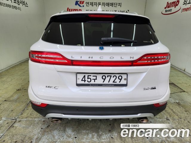 Lincoln MKC 2.0 AWD — пробег 96 450 км — фото 4 из 5